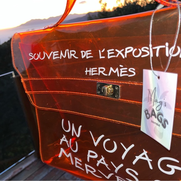 Hermรจs: Vinyl Kelly Souvenir De L'Exposition PVC Beach Tote Bag - Picture 9 of 17